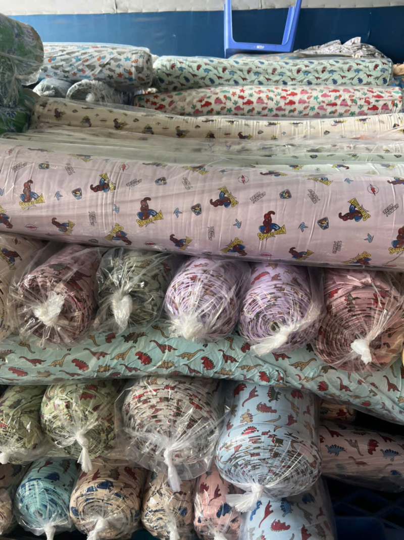 mực in hoa văn vải an toàn